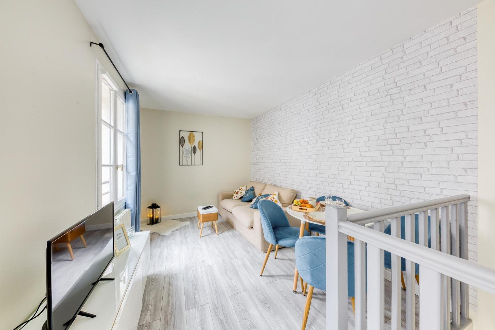 Le Duplex Du Cocon De Версал Екстериор снимка